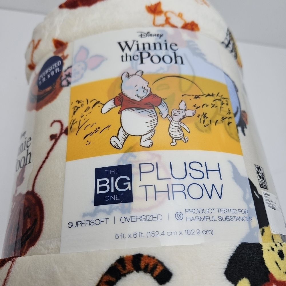 Disney Blanket Pooh Fall Blanket Oversized 5ft X 6 Ft - Picture 2 of 5